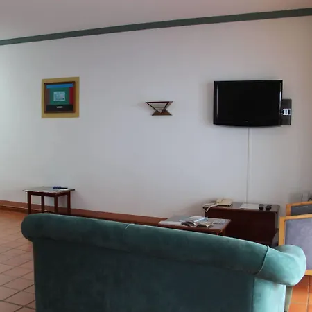 Jardim Atlantico Hotell