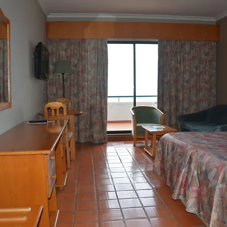Jardim Atlantico Hotell