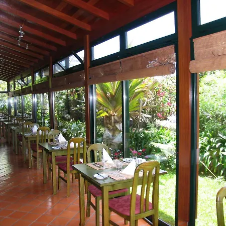 Jardim Atlantico Hotell